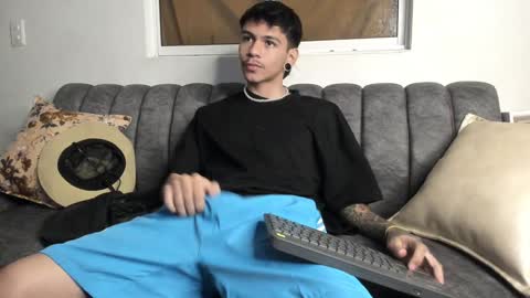 Snapshot of austin_falcon chatting on 12-13-24, 08:15 Austin online show from 12-13-24, 08:15