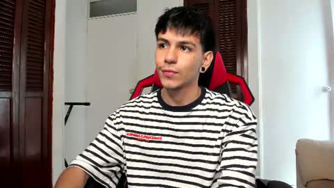 Austin online show from 06-25-26, 01:59