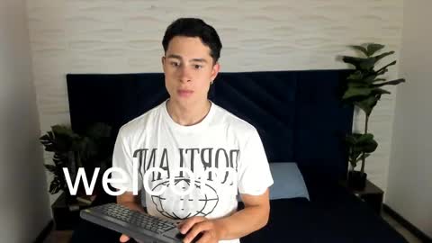 Austin  online show from 04-18-26, 07:58