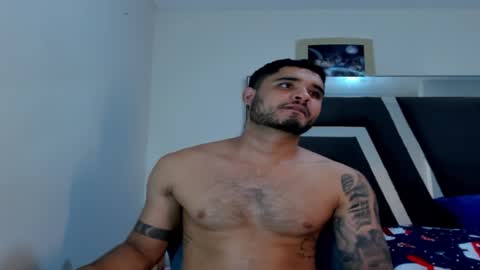 Snapshot of austintorres_ chatting on 12-11-24, 03:13 AustinTorres online show from 12-11-24, 03:13