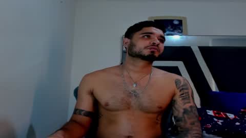 Snapshot of austintorres_ chatting on 12-12-24, 03:21 AustinTorres online show from 12-12-24, 03:21