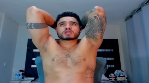 Snapshot of austintorres_ chatting on 01-08-25, 03:19 AustinTorres online show from 01-08-25, 03:19