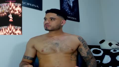 Snapshot of austintorres_ chatting on 01-25-25, 11:00 AustinTorres online show from 01-25-25, 11:00