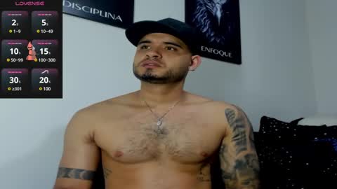 Snapshot of austintorres_ chatting on 02-11-25, 02:46 AustinTorres online show from 02-11-25, 02:46