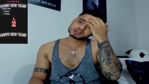 Snapshot of austintorres_ chatting on 02-13-25, 02:56 AustinTorres online show from 02-13-25, 02:56