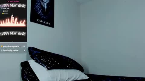 Snapshot of austintorres_ chatting on 02-20-25, 05:44 AustinTorres online show from 02-20-25, 05:44