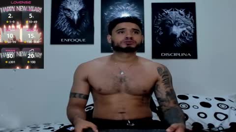 Snapshot of austintorres_ chatting on 03-12-25, 01:25 AustinTorres online show from 03-12-25, 01:25