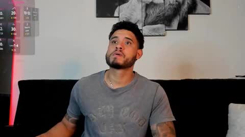 Snapshot of austintorres_ chatting on 09-23-25, 02:47 AustinTorres online show from 09-23-25, 02:47