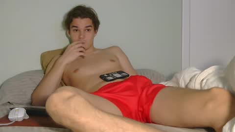 Snapshot of auston_r1ch chatting on 12-17-24, 08:21 Auston 3 online show from 12-17-24, 08:21