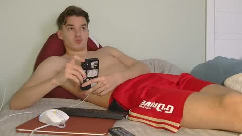 Snapshot of auston_r1ch chatting on 01-15-25, 12:15 Auston 3 online show from 01-15-25, 12:15