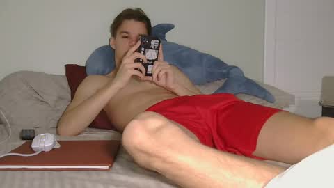 Snapshot of auston_r1ch chatting on 01-28-25, 10:01 Auston 3 online show from 01-28-25, 10:01