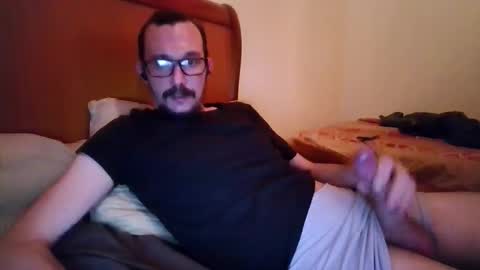 Snapshot of author980 chatting on 12-18-25, 05:41 author980 online show from 12-18-25, 05:41