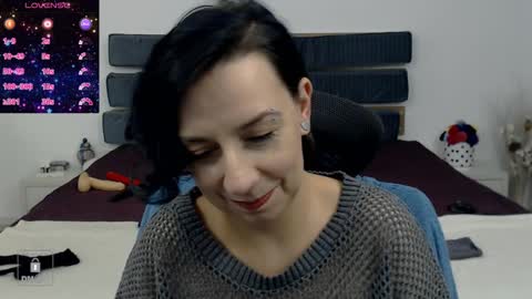 AutumnOpal online show from 01-12-25, 04:00