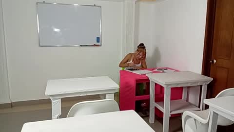 AVA online show from 01-15-26, 07:06