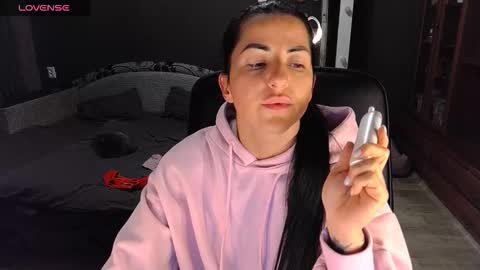 Ava online show from 12-03-25, 01:31