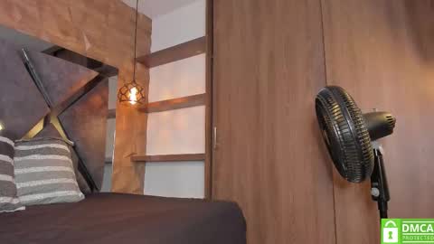 Snapshot of ava_bonny chatting on 09-25-25, 03:21 ava_bonny online show from 09-25-25, 03:21