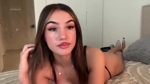 Ava  online show from 11-14-25, 11:35