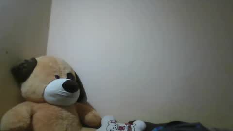 Snapshot of ava_f0xy chatting on 12-18-24, 01:59 Ava Jordana online show from 12-18-24, 01:59