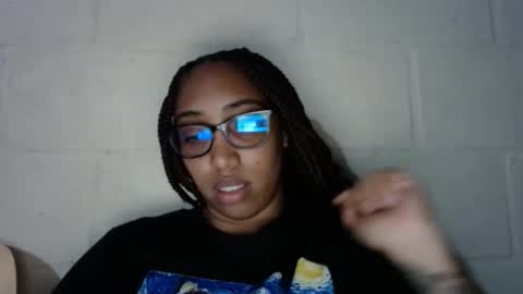 Snapshot of ava_f0xy chatting on 11-11-25, 02:33 Ava Jordana online show from 11-11-25, 02:33