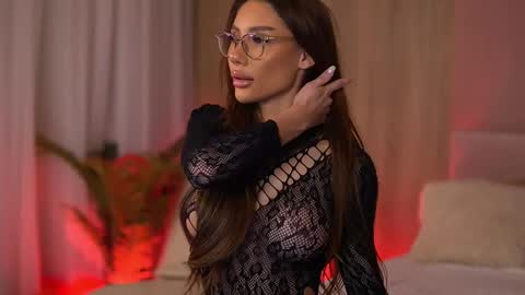 Ava online show from 02-18-25, 02:38