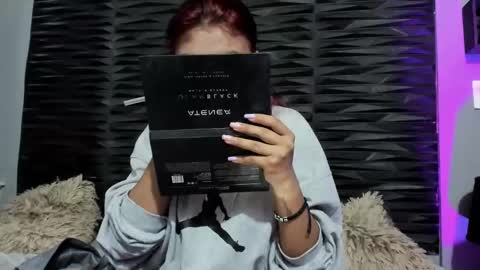 Snapshot of ava_jones_1 chatting on 12-05-25, 01:52 ava_jones_1 online show from 12-05-25, 01:52