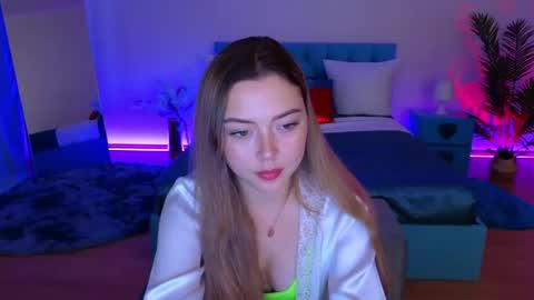 Snapshot of ava_loone chatting on 07-28-26, 12:48 Aurora online show from 07-28-26, 12:48
