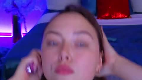 Snapshot of ava_loone chatting on 07-28-26, 02:13 Aurora online show from 07-28-26, 02:13