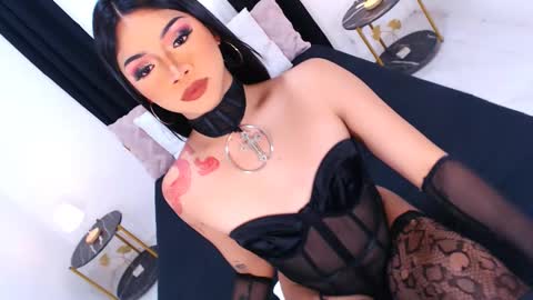 Snapshot of ava_lux chatting on 03-07-25, 08:34 Ava online show from 03-07-25, 08:34