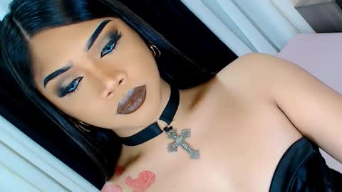 Snapshot of ava_lux chatting on 12-03-25, 06:54 Ava online show from 12-03-25, 06:54