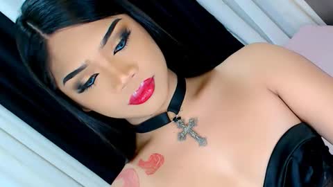 Snapshot of ava_lux chatting on 12-05-25, 09:29 Ava online show from 12-05-25, 09:29