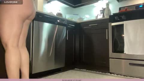 Ava . Support my channel by using my affiliate link to make your account  Thanks  online show from 12-24-24, 03:16