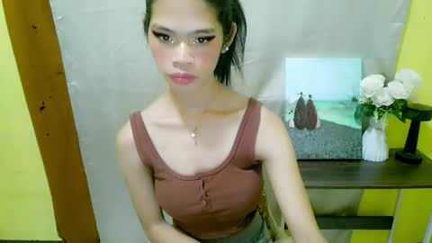 Snapshot of avacadaxcx chatting on 11-28-25, 10:34 avacadaxcx online show from 11-28-25, 10:34