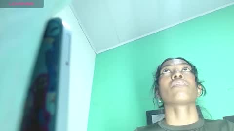 Snapshot of avalericherrymar chatting on 05-21-26, 02:18 avaleri cherry online show from 05-21-26, 02:18