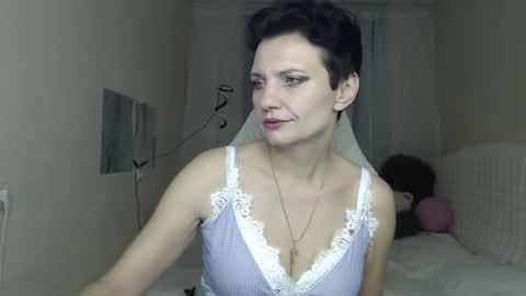 avasaturnian online show from 11-09-25, 01:42