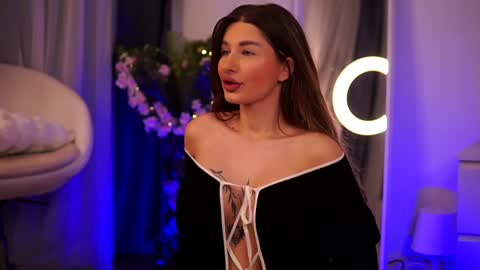 Carina online show from 01-24-25, 10:19