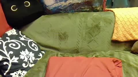 raven blue online show from 02-21-25, 02:27