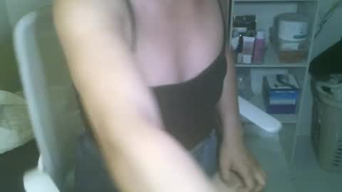 Snapshot of averageuncut1 chatting on 02-21-25, 04:48 Rhian online show from 02-21-25, 04:48