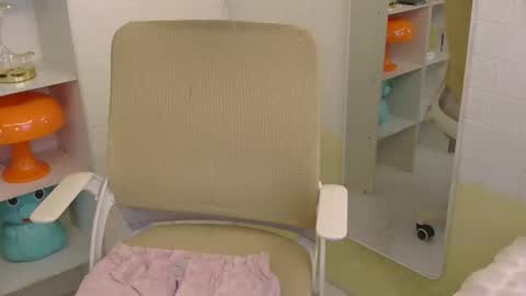 Rhian online show from 01-14-26, 04:07