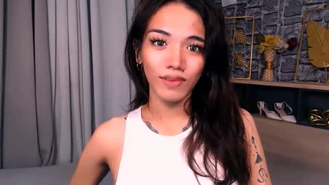 Avery online show from 11-30-25, 06:12