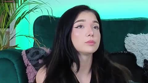 AveryWillow online show from 11-03-25, 08:04