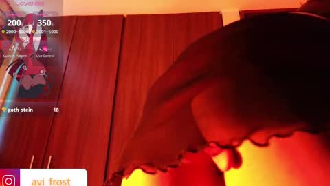 Snapshot of avi_frost chatting on 10-03-25, 08:33 Saraaaa independent model 3 online show from 10-03-25, 08:33