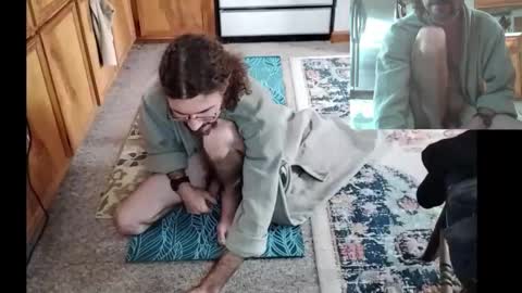 Chris online show from 01-09-26, 05:48