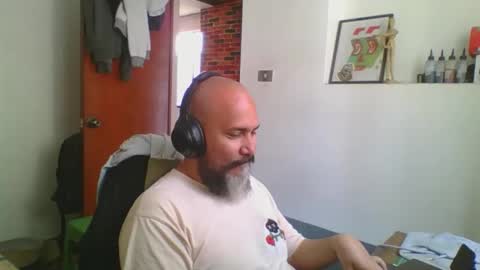 Dark r0k3r online show from 11-30-25, 03:49