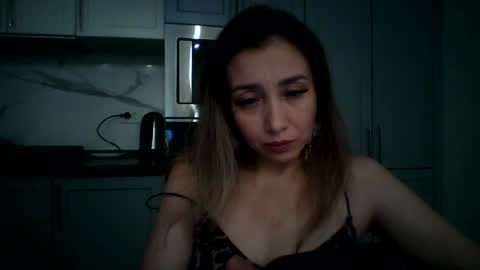 avinelra online show from 06-16-26, 07:05