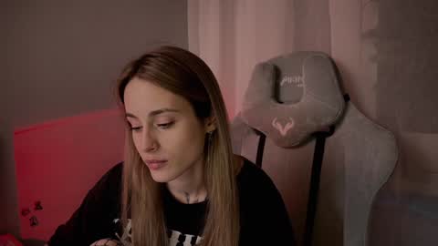 Aviva online show from 01-25-25, 12:17