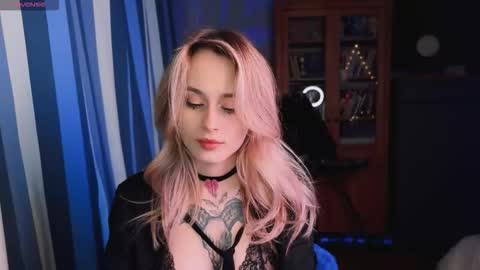 Aviva online show from 11-10-25, 04:39