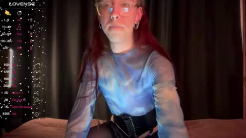 avril_pearly_ online show from 09-21-25, 11:34