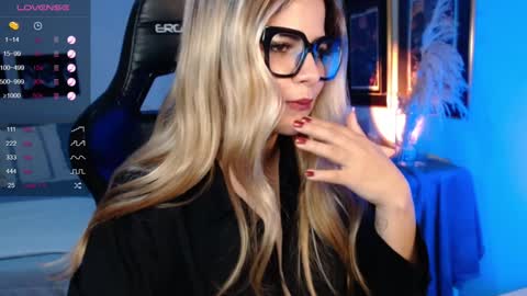 Avrill Morgan online show from 12-16-24, 11:18