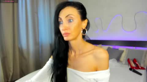 Snapshot of avrora_mars chatting on 06-28-26, 09:26 Avrora online show from 06-28-26, 09:26