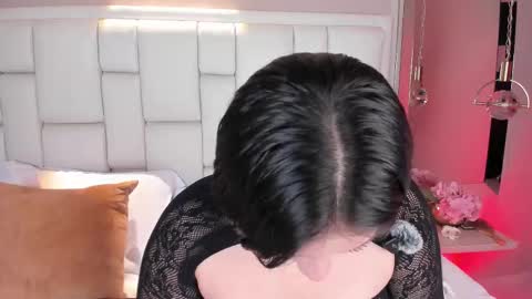 Avy  online show from 12-20-25, 11:28